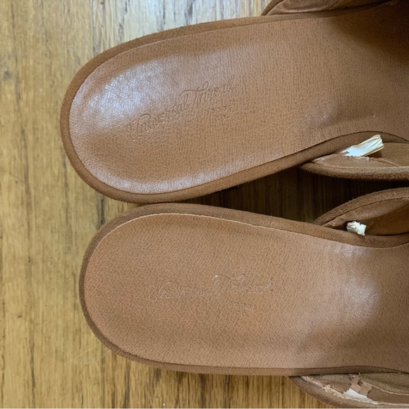 UNIVERSAL THREAD Slip On Sandle - Picture 4 of 5